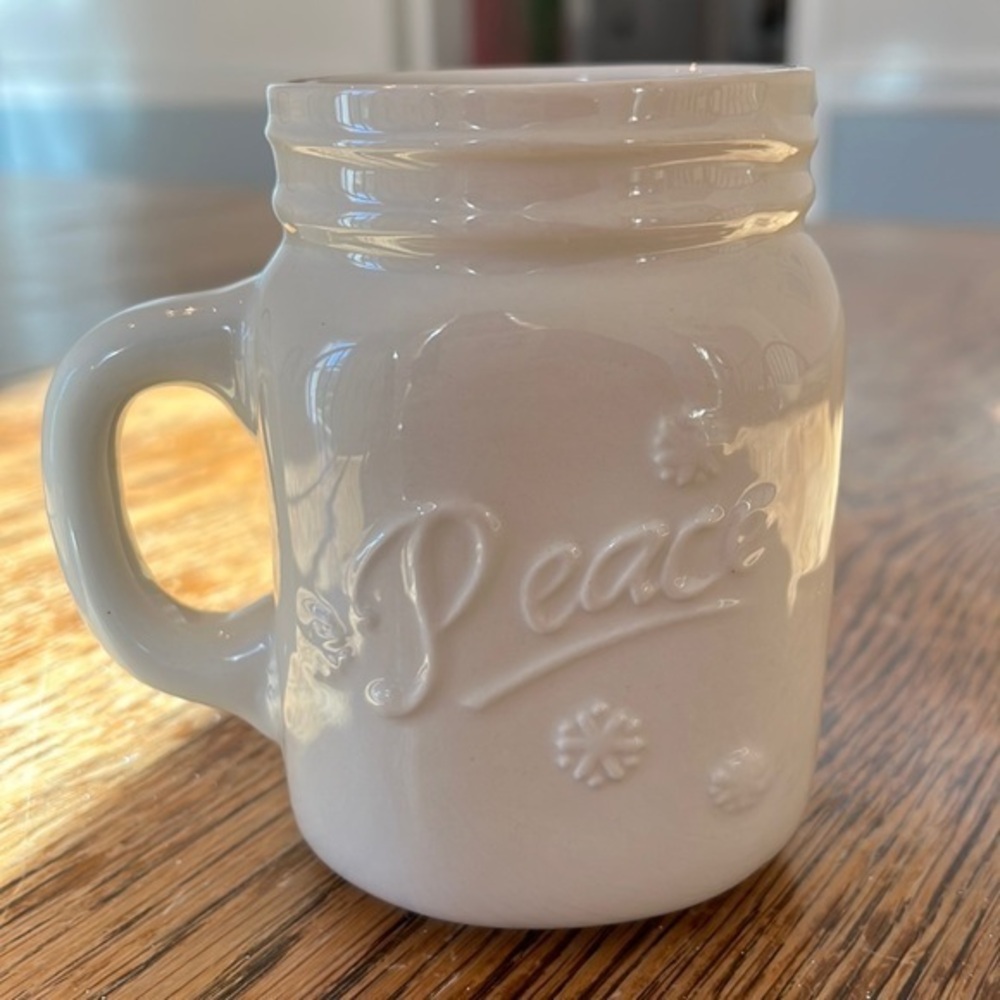 VINTAGE ANTHROPOLOGIE WHITE CERAMIC PEACE MUG WITH HANDLE